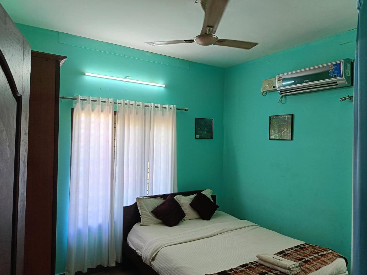 Global Backwater Resort Kollam Bagian luar foto