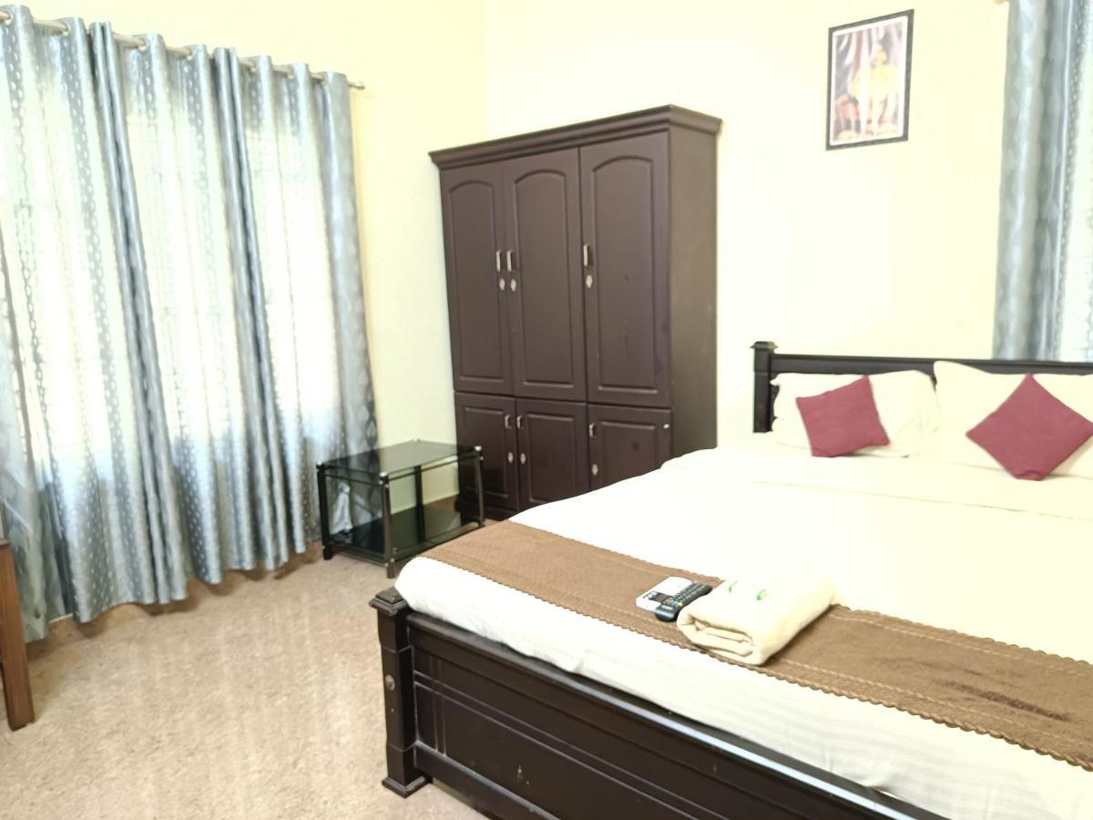 Global Backwater Resort Kollam Bagian luar foto